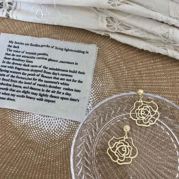 New Rose Earrings 14K Gold Earrings Flower Earrings Bridgerton Style Matt - Picture 4 of 6